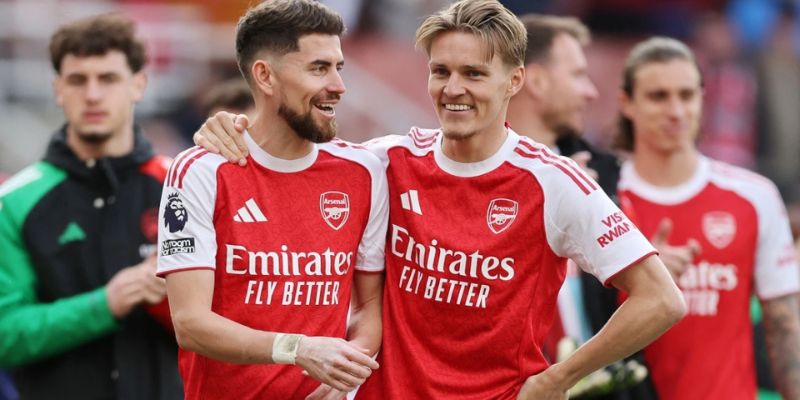 Đội hình Arsenal siêu trẻ